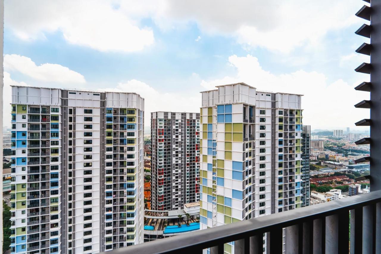 Hostahome Suites At I-City, Central Mall Shah Alam Bagian luar foto