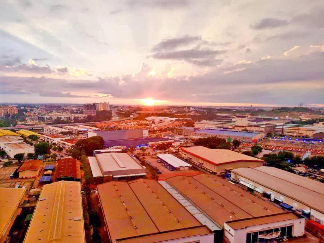Hostahome Suites At I-City, Central Mall Shah Alam Bagian luar foto
